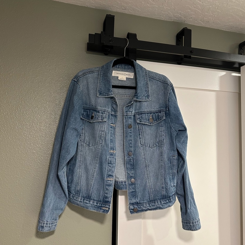 Treasure & Bond jean jacket